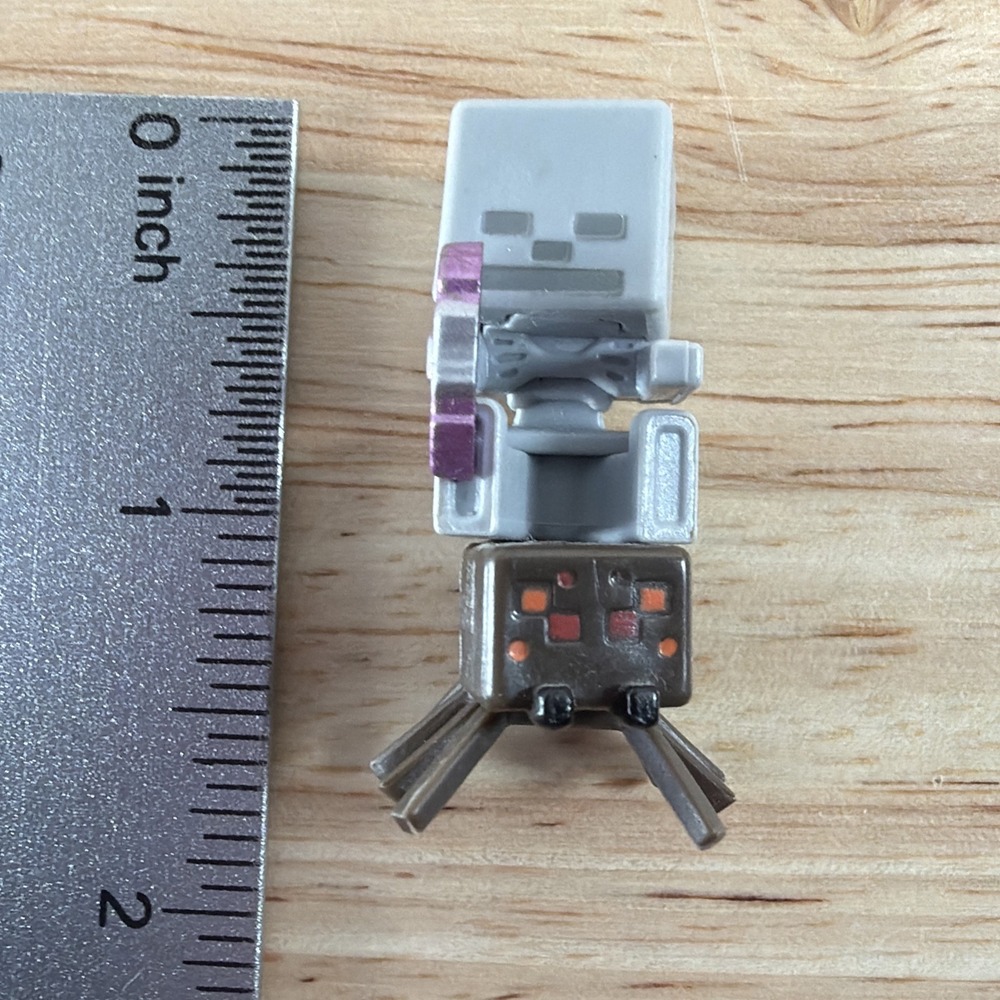 Minecraft TNT Series 25 Mini Figures Skeleton On Spider NEW